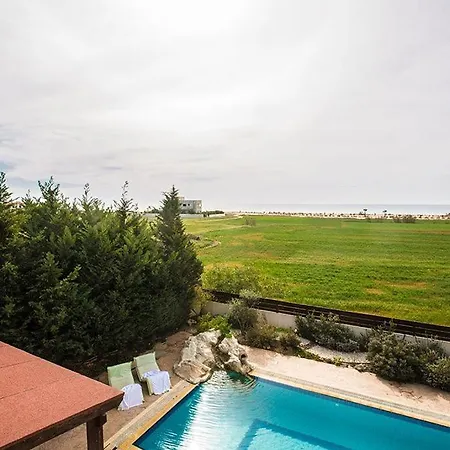 Aspro Dyo - Lovely 3 Bedroom Ayia Thekla With Private Pool And Sea Views Vilă