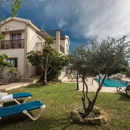 Aspro Dyo - Lovely 3 Bedroom Ayia Thekla With Private Pool And Sea Views Ayia Napa