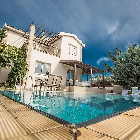 Villa Aspro Dyo - Lovely 3 Bedroom Ayia Thekla With Private Pool And Sea Views Agia Napa